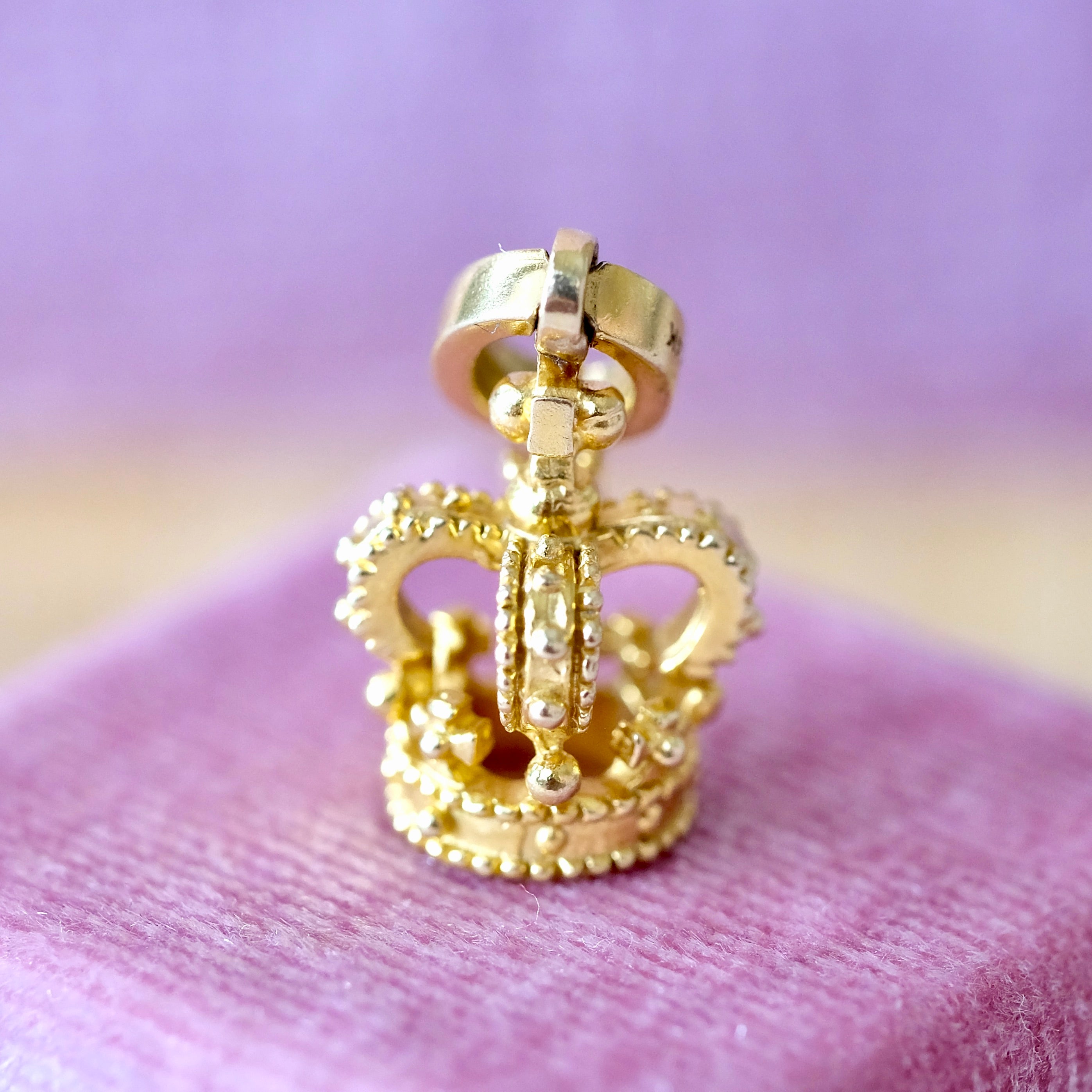 14KY IF & Co. King's Crown Pendant