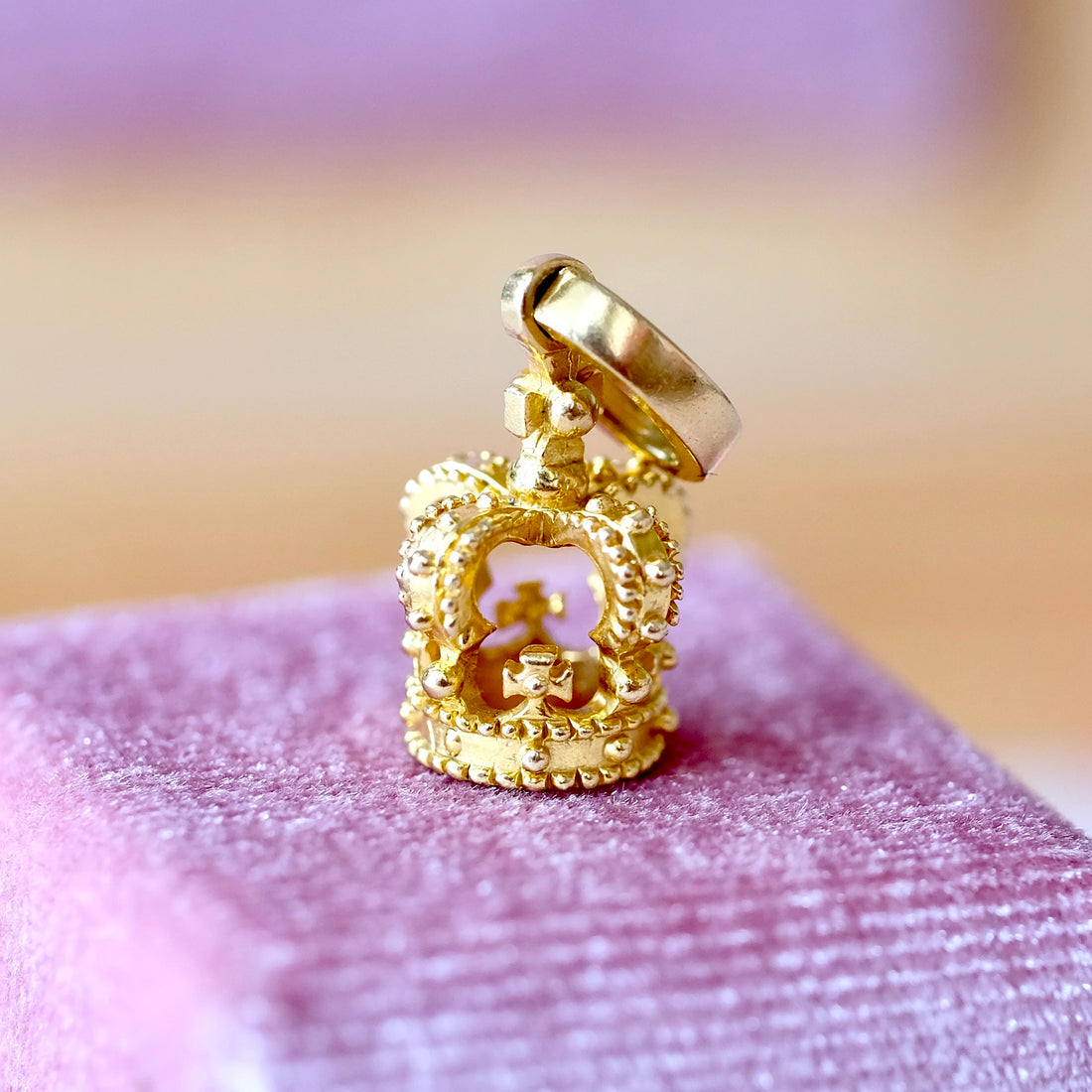 14KY IF & Co. King's Crown Pendant