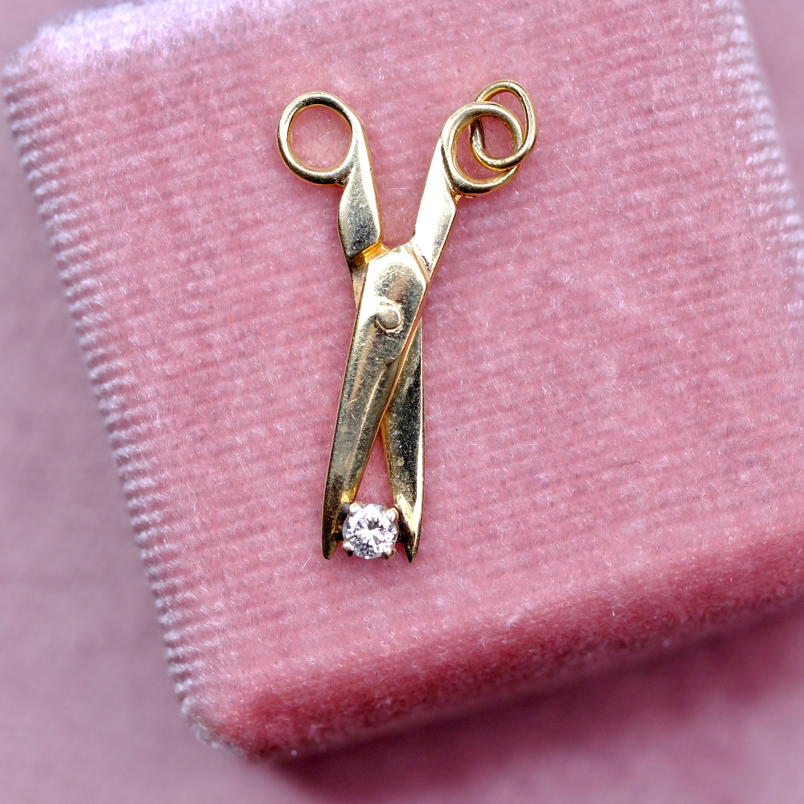 Unique Stamped 14K Yellow Gold Scissors set with Genuine Diamond