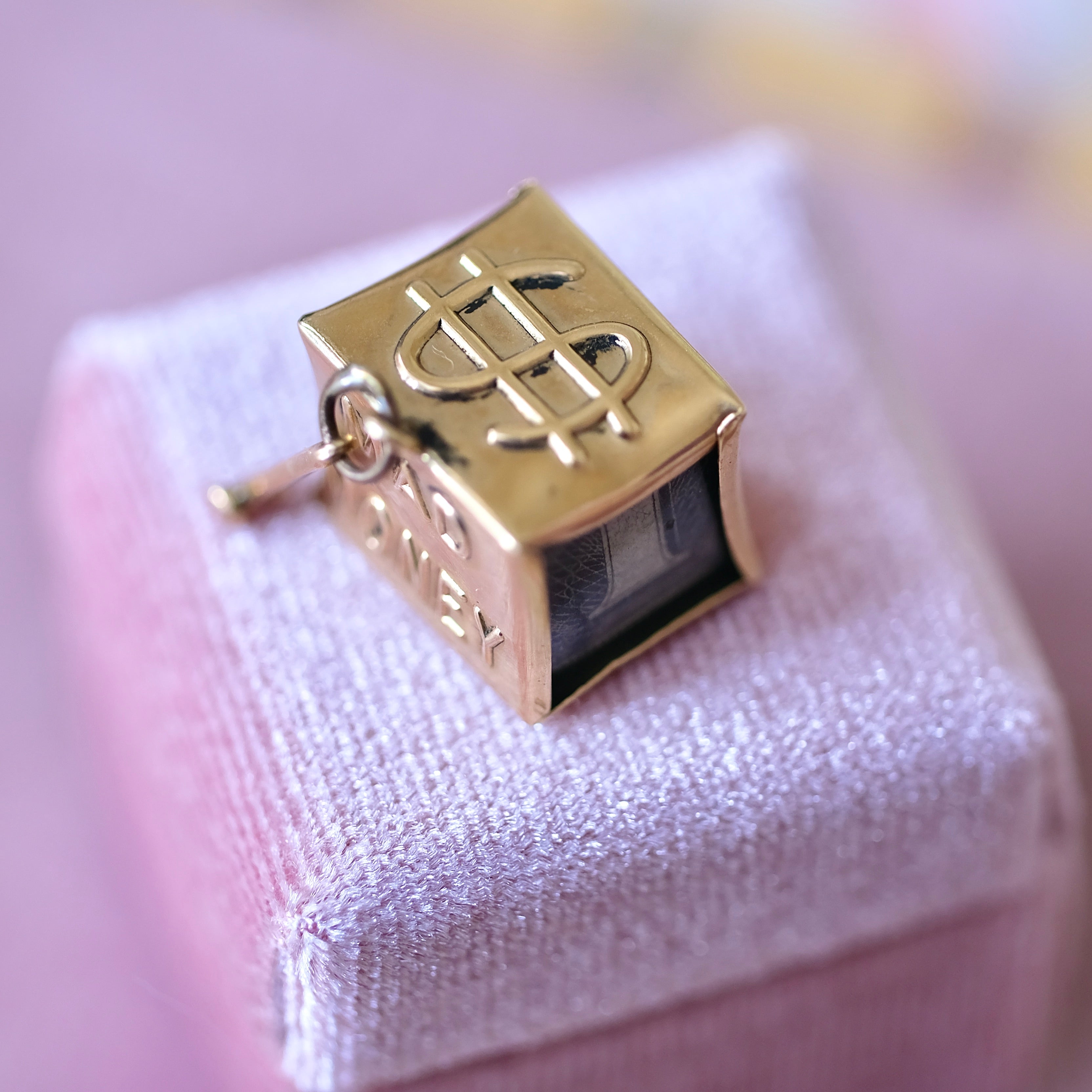 UNIQUE 14K Real Yellow Gold Mad Money Pendant/Charm "Emergency Money"