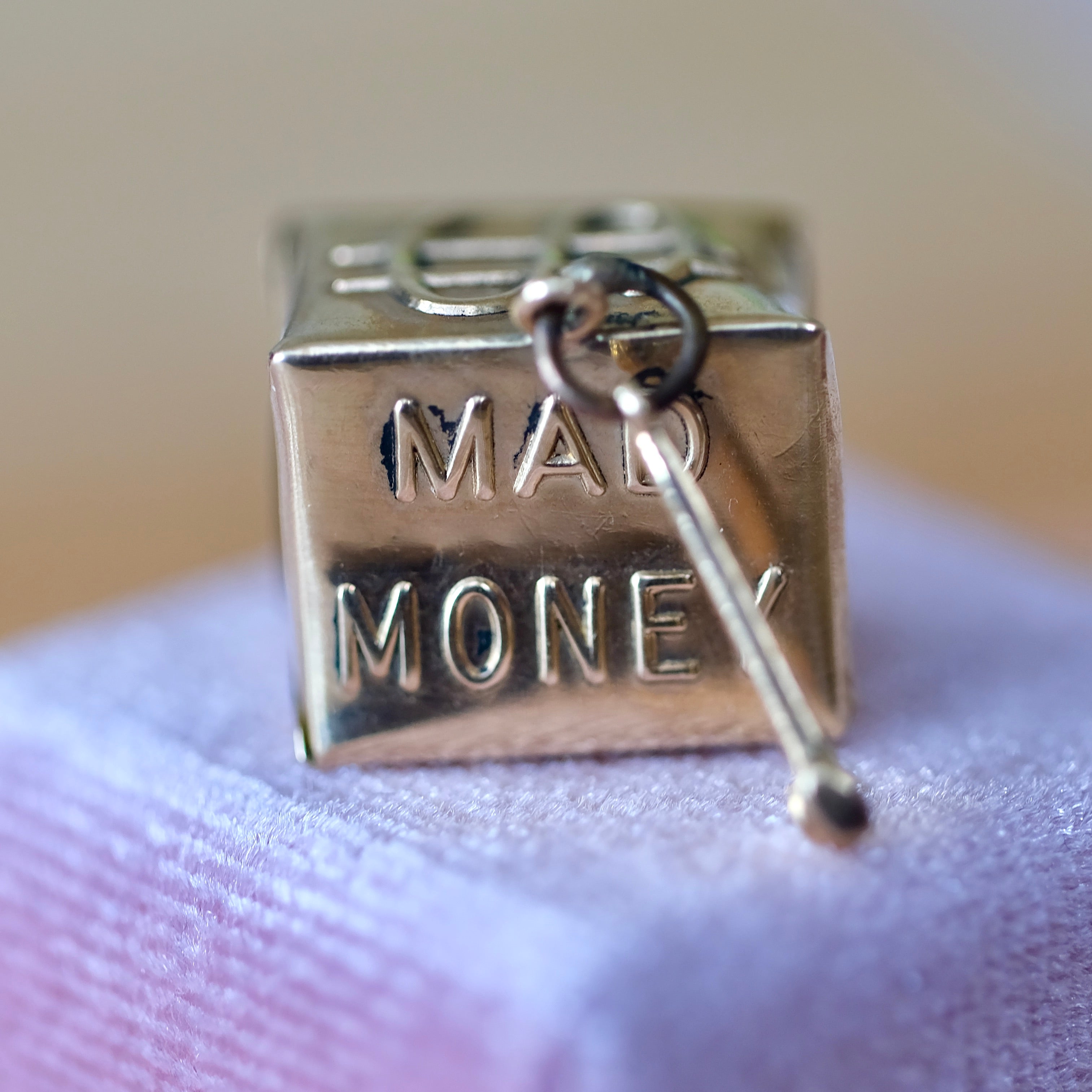 UNIQUE 14K Real Yellow Gold Mad Money Pendant/Charm "Emergency Money"