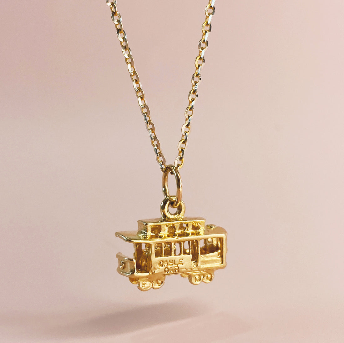 14K Yellow Gold 3D Cable Card Pendant