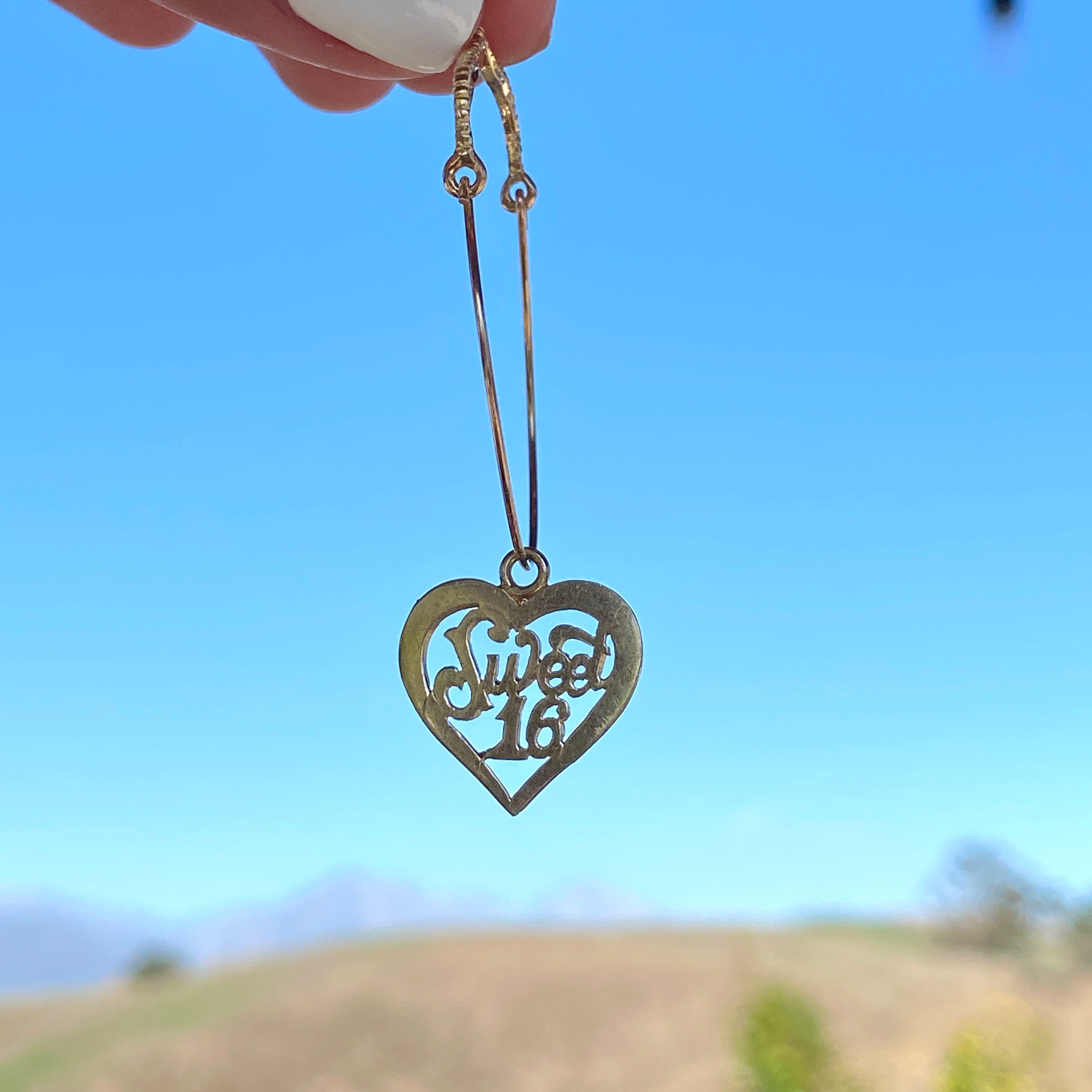 14K Real Yellow Gold Pendant "Sweet 16"