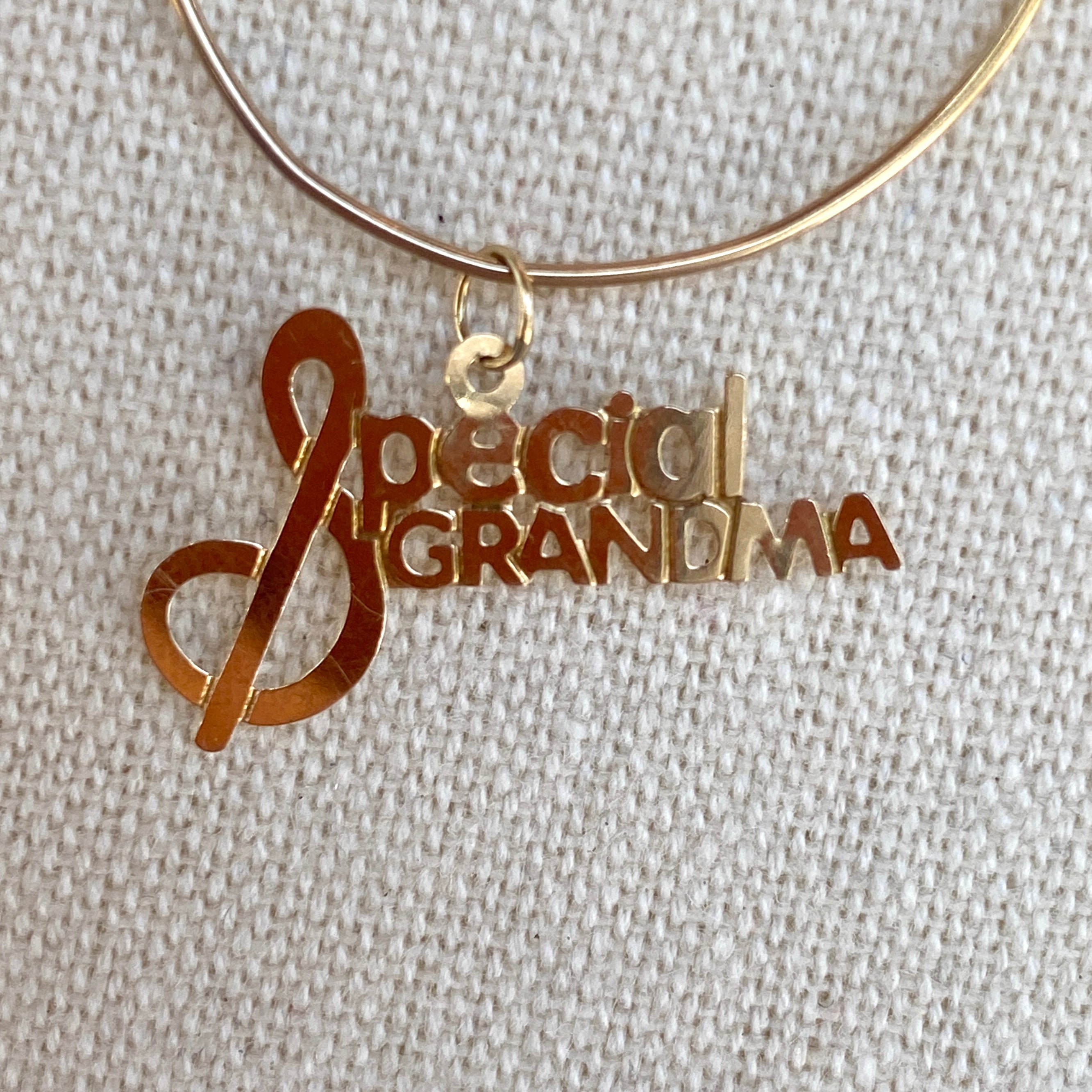 14KY Special Grandma Charm
